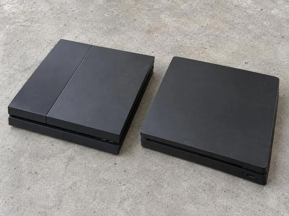 PS4本体（イメージ）